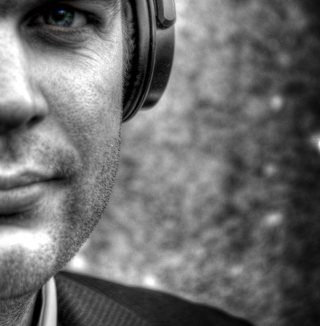 Learn more about Deckstar Deluxe mobile disco - history, background, capabilities, services on offer